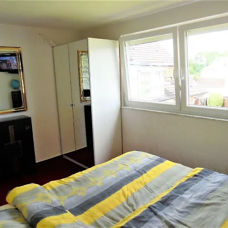 Сasa de vacaciones Luxusferienhaus, Stylisch, Modern, Schick Mit Garten, Kamin Und 2 Schlafzimmern, 3 Wc Lubeca